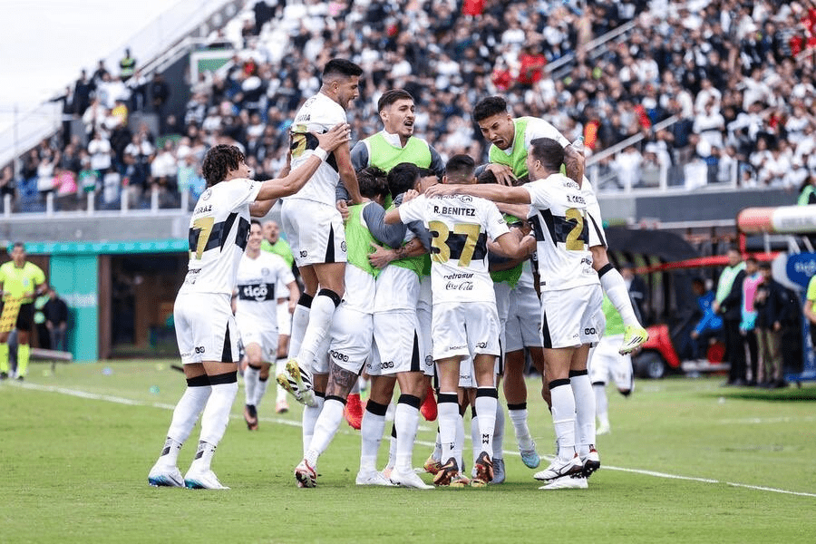 ¡Olimpia es el campeón del torneo Apertura 2026 y alcanza su título n° 48 en su historia!