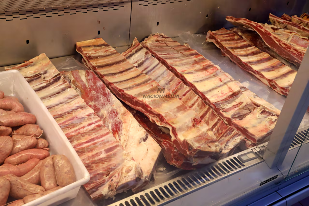 Asado mundialista: ¿a cuánto promedia el kilo de costilla?