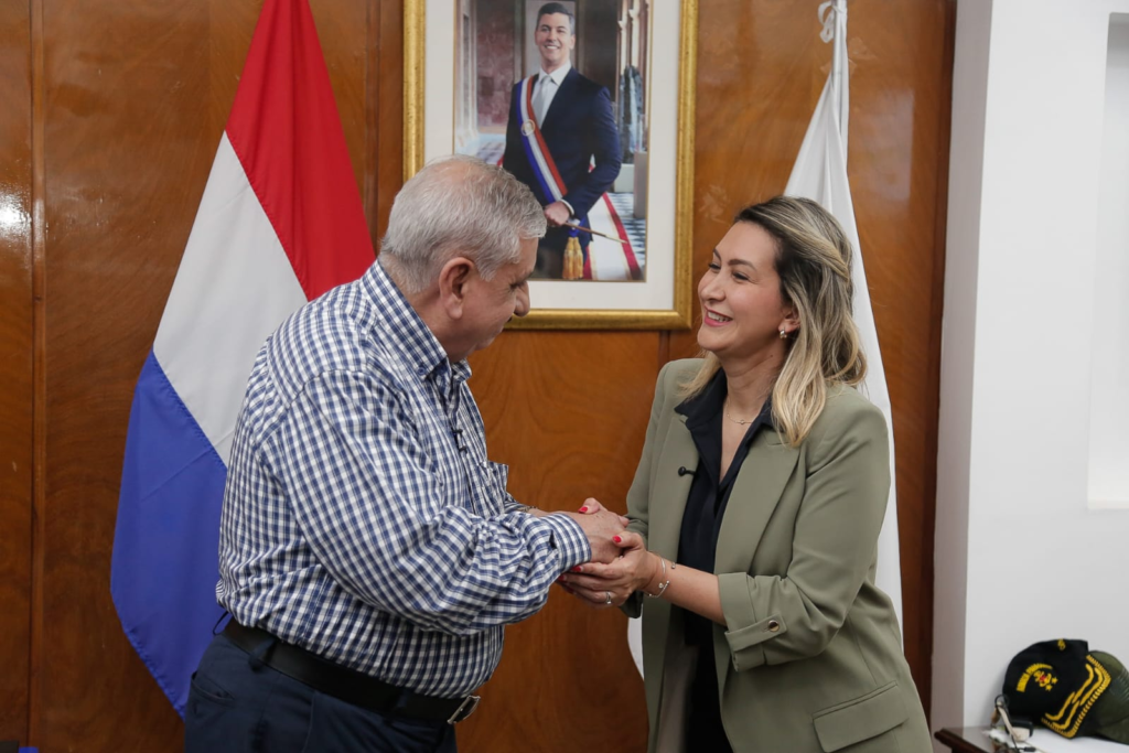 IPS y Ministerio del Trabajo establecen acciones para proteger derechos laborales