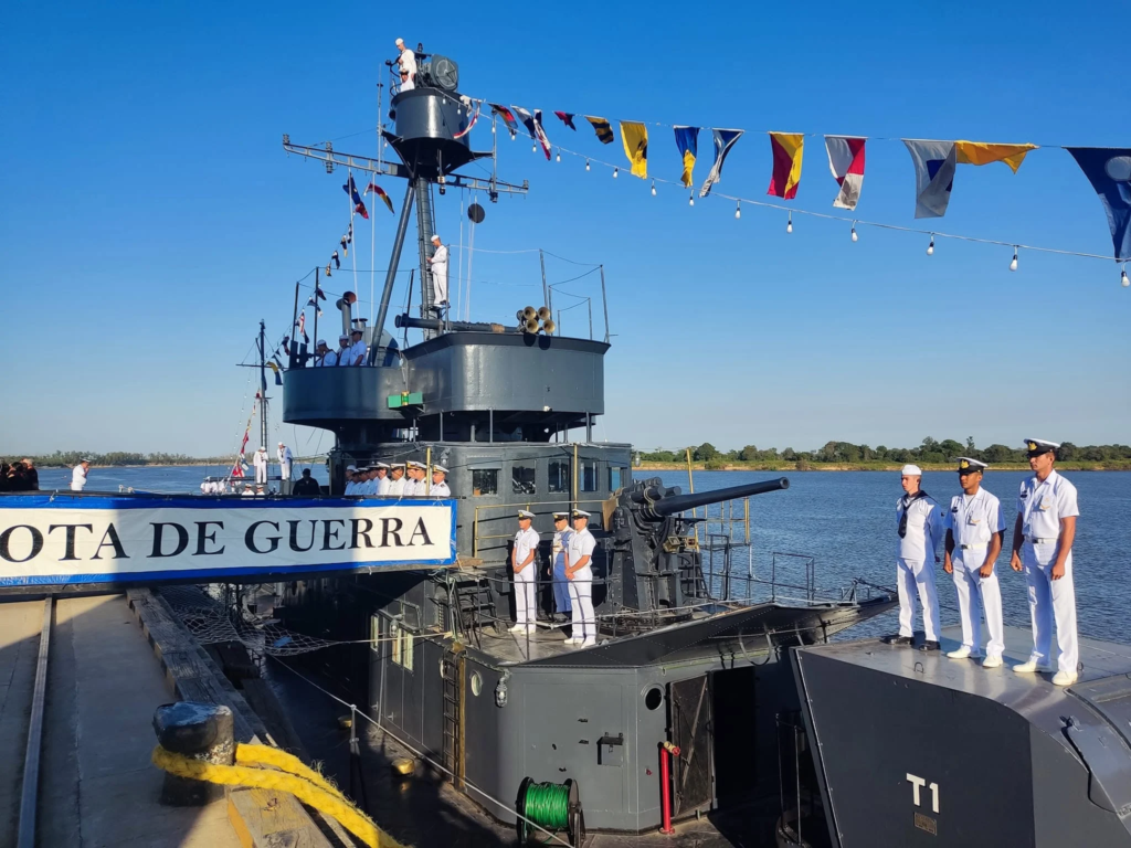 Armada Paraguaya abre sus puertas para mostrar su patrimonio e historia naval