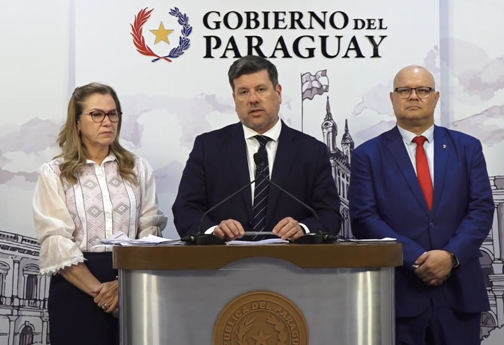 Gobierno anuncia aumento histórico en salud para medicamentos, obras y nombramientos