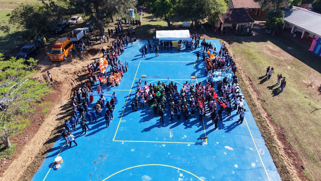 Escuela y Colegio de Santo Domingo ya cuentan con moderna pista deportiva