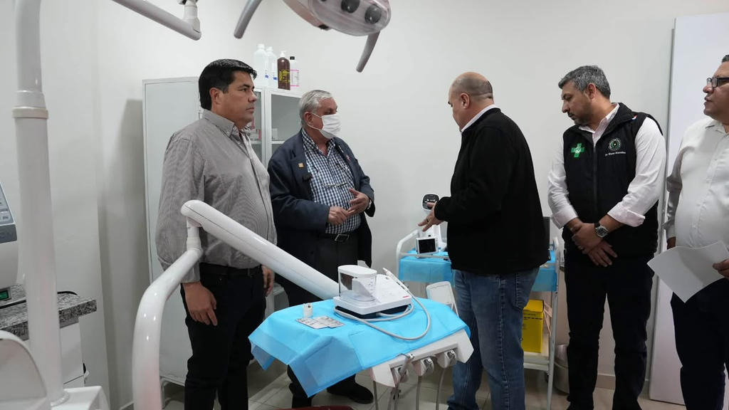 EBY entrega Unidad de Salud Familiar reacondicionada y ampliada